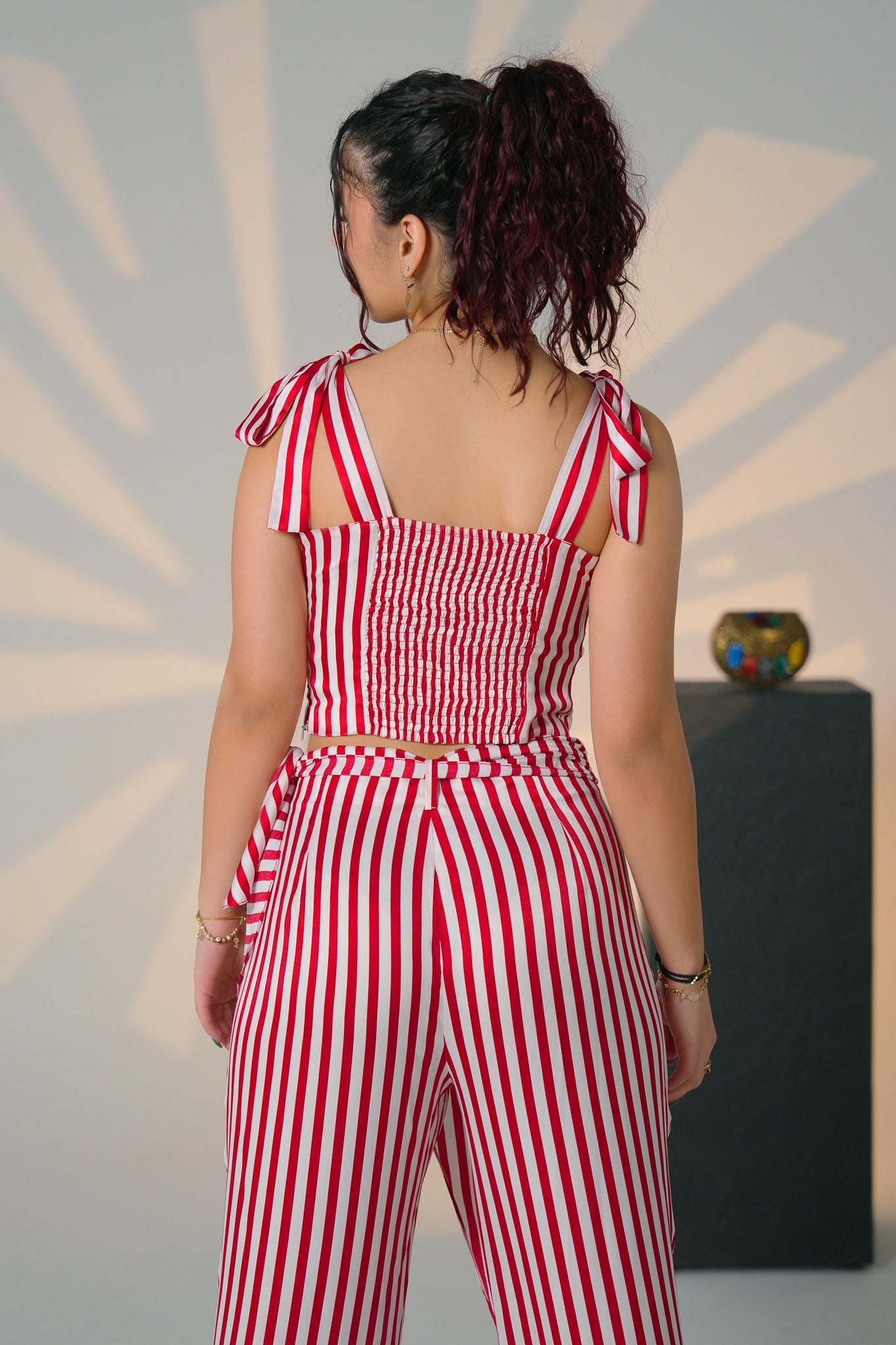 NOSTALGIA RED STRIPPED TOP
