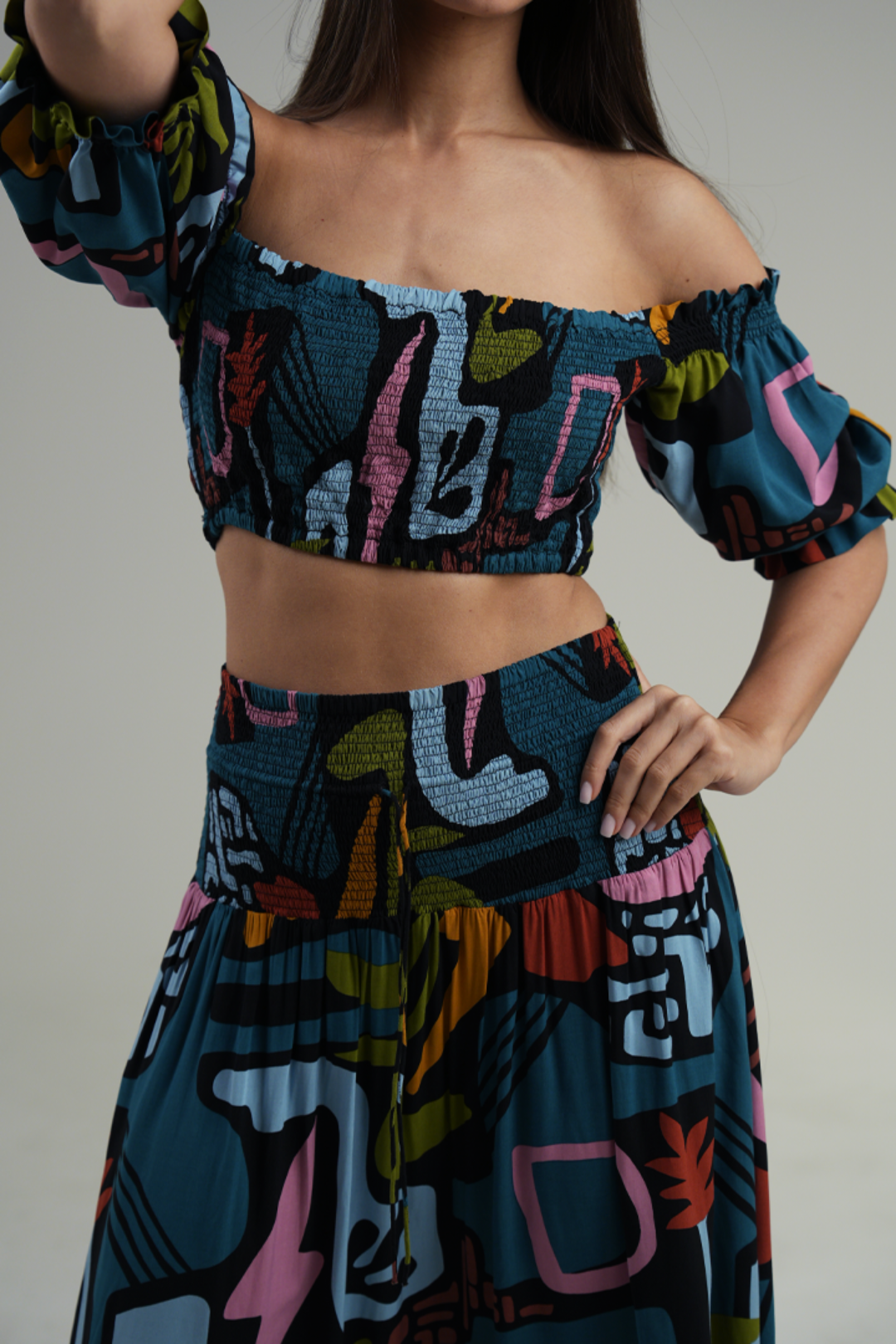 COLORFUL CHAOS TOP
